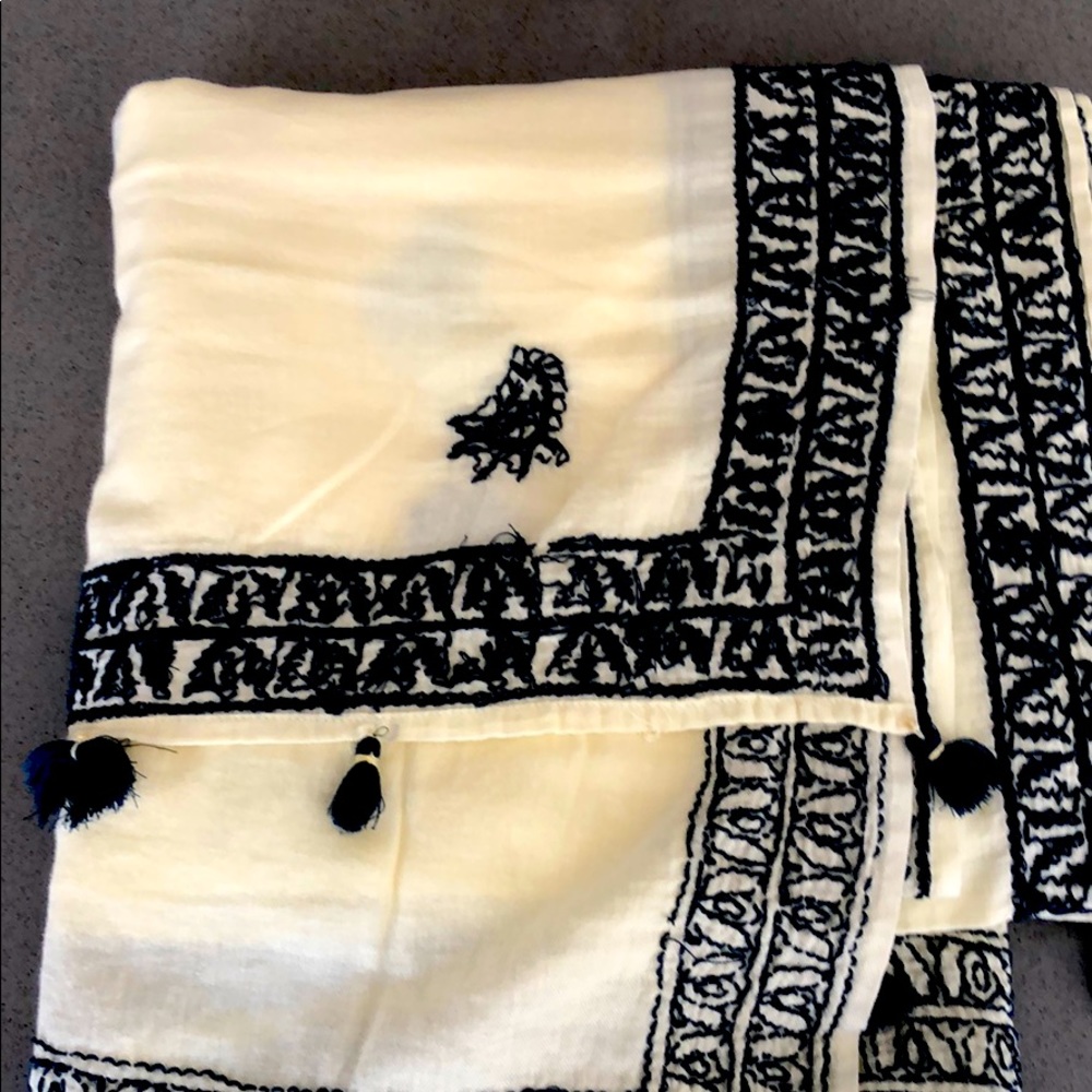 MATTA swimsuit coverup/ sarong